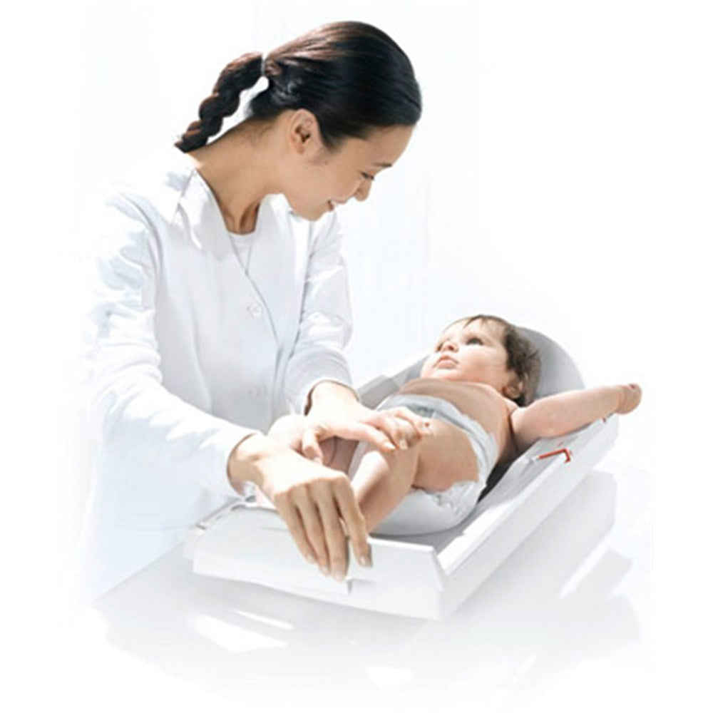 SECA 334 Mobile Electronic Baby Scale with Handle (44 lbs/ 20 Kg). MPN: 3341321008 - Image 2