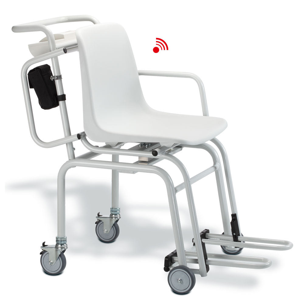 SECA 954 EMR-Validated Digital Chair Scale with wheels & Swivel Armrests (660 lbs). MPN: 9541309997