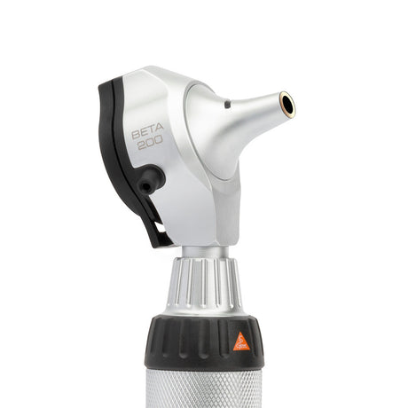 HEINE BETA 200 LED Diagnostic Set: BETA 200 Ophthalmoscope, BETA 200 Otoscope, (2) BETA4 NT Handles, NT4 Table Charger. MPN: A-132.24.422 - Image 2