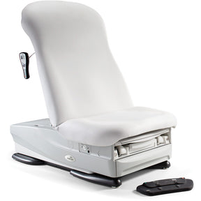 MIDMARK 626 BARRIER-FREE Exam Chair, Wired controls. MPN: 626-001