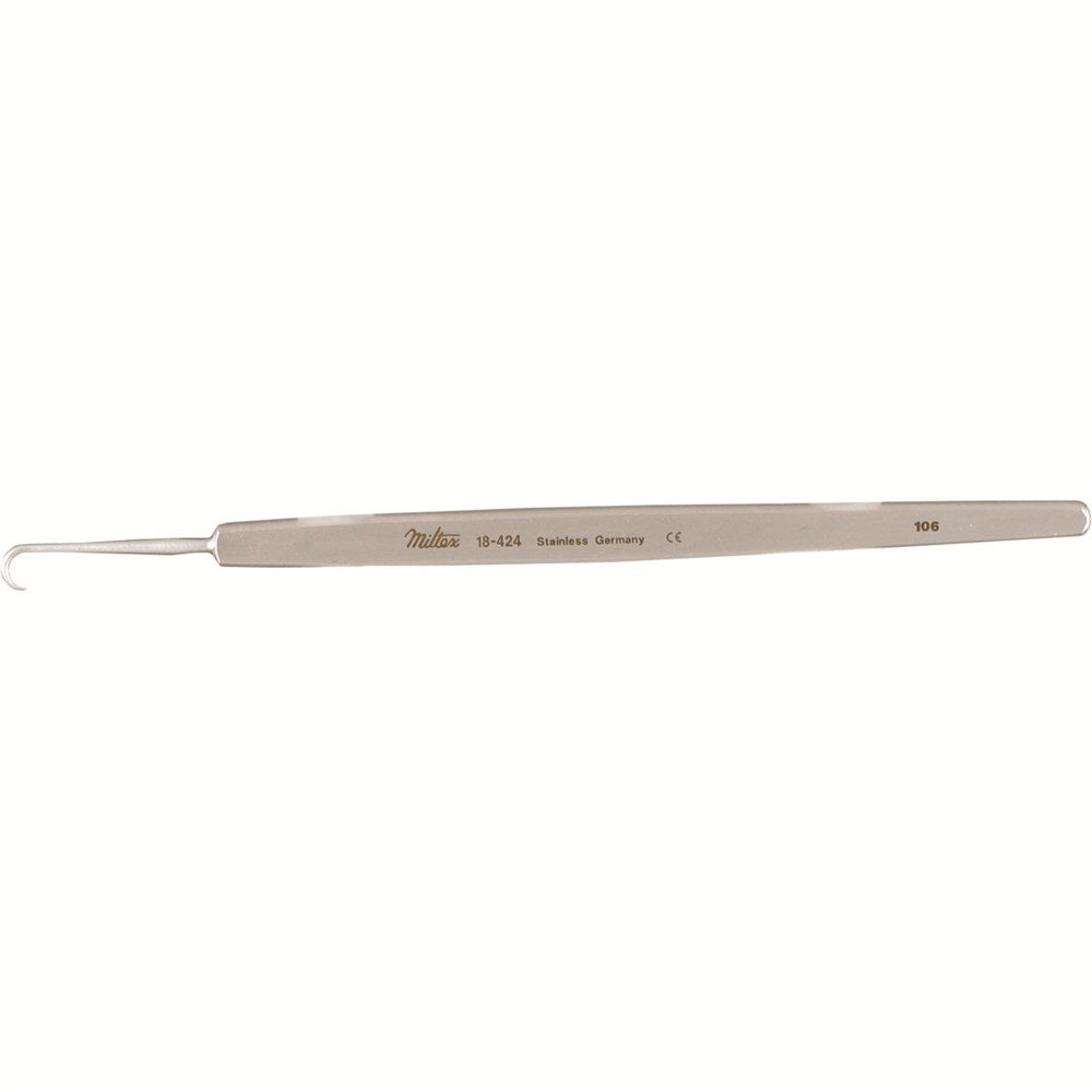MILTEX O'CONNOR Hook, 4-3/4" (12.1 cm), sharp. MPN: 18-424