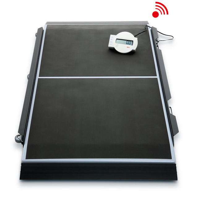 SECA 656 Electronic Large Platform Scale for Gurneys or Stretchers (800 lbs). MPN: 6561321103
