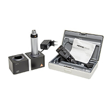 HEINE BETA 200 Retinoscope Set: BETA 200 LED Streak Retinoscope, BETA4 NT rechargeable handle, NT4 table charger, Hard Case. MFID: C-034.24.420