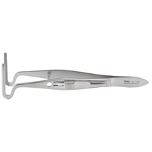 MILTEX BERKE Ptosis Forceps, 4" (101mm), Blades 1" (27mm) Long with Longtudinal Serrations, with Slide Lock. MFID: 18-1138