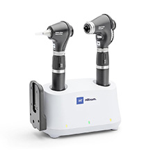 Welch Allyn 3.5V Diagnostic Set: PanOptic Plus LED Ophthalmoscope, MacroView Plus LED Otoscope for iExaminer, Universal Desk Charger, (2) Li-Ion USB Handles. MFID: 71-PM3LDE-US